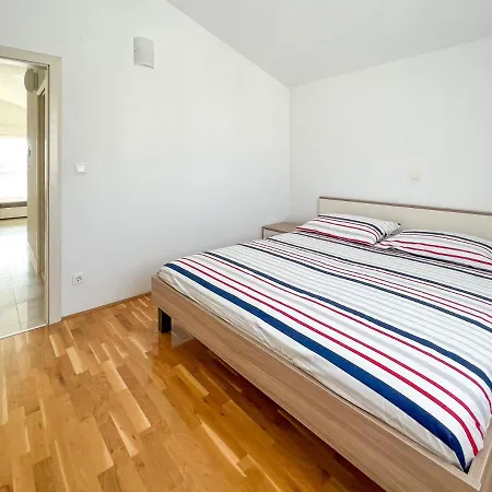 Frida Apartment Trogir