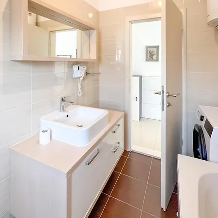 Apartment Frida