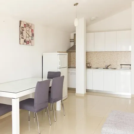 Frida Apartment *