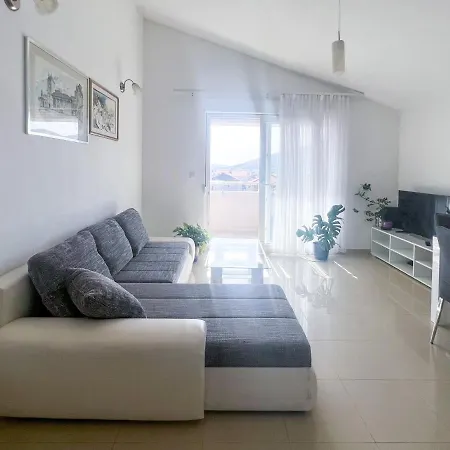Apartment Frida Trogir